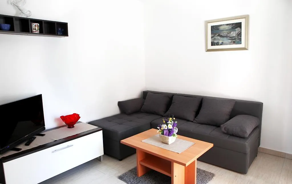 Apartments Marina-Mare بوريتش